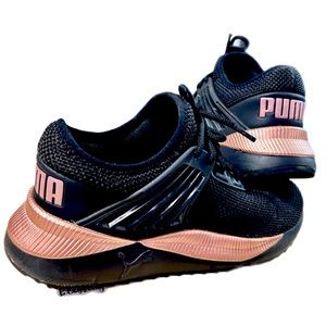 Women’s size 9 Puma sneakers black rose gold